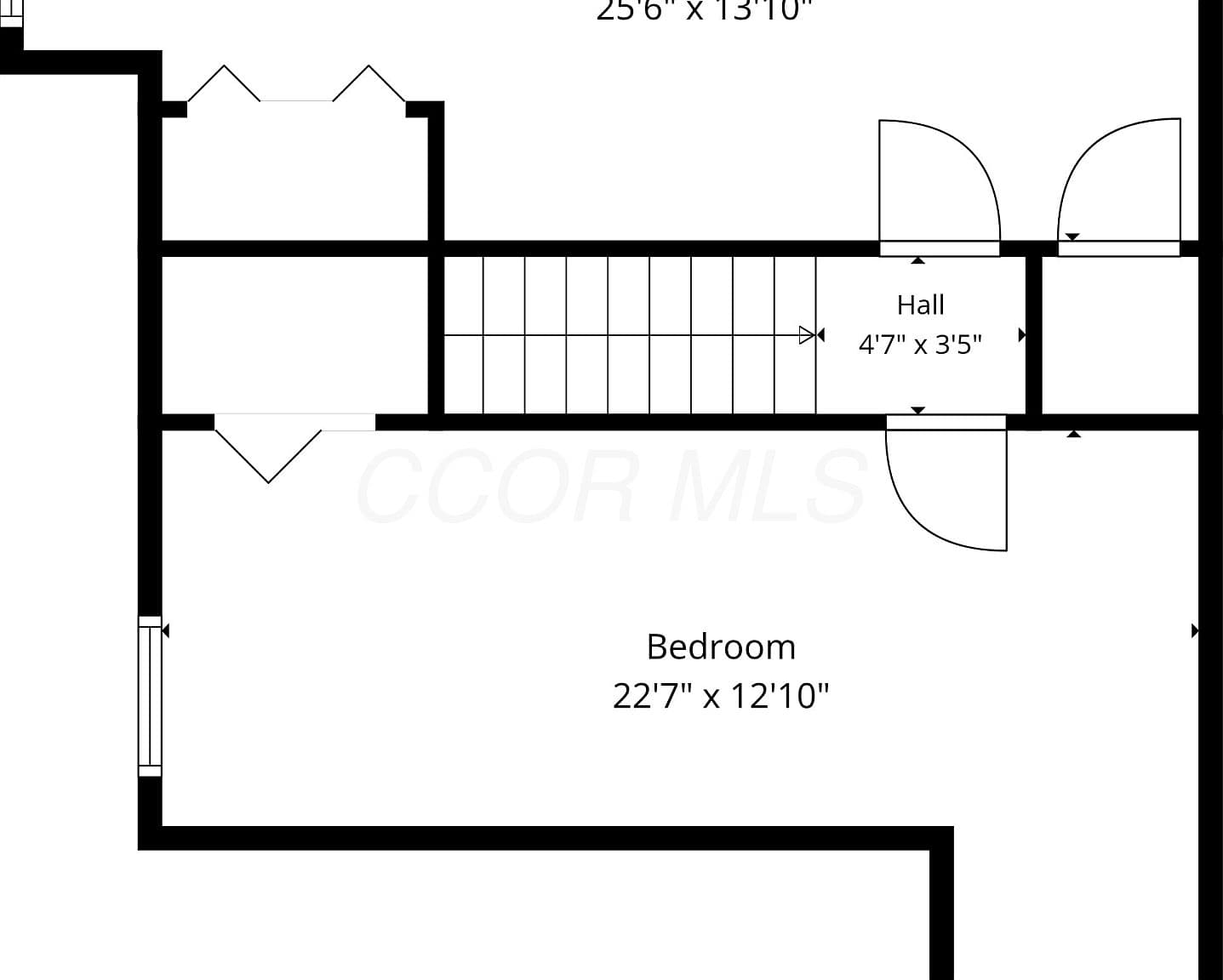 Spacious bedroom suite layout with adjacent hall and storage.