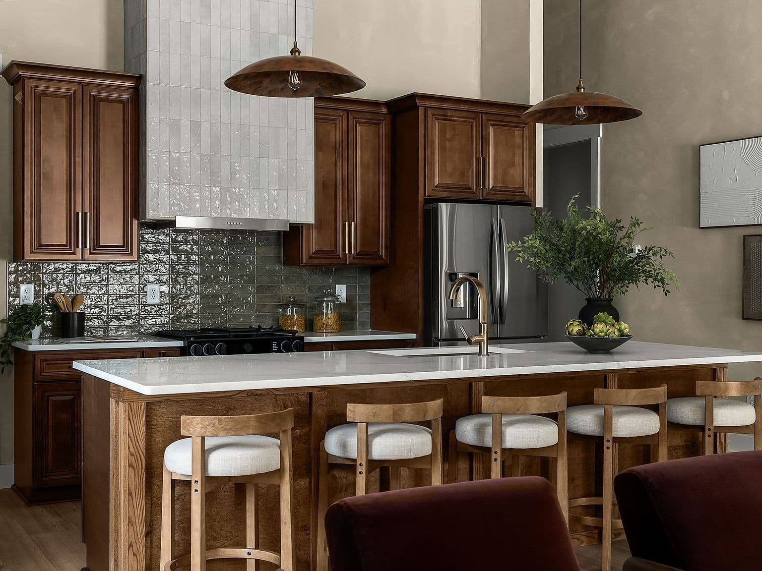 Entertain with ease at the expansive island seating.
