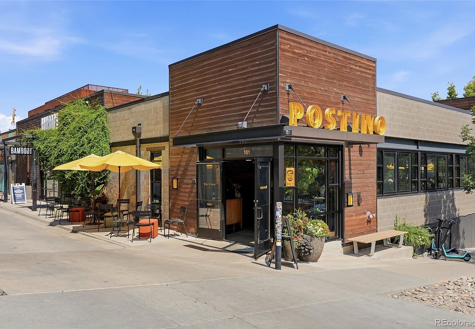 Minutes to Postino and Highlands’ best eateries.